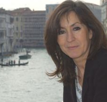 Rosa Martínez: ‘Cómo una chica de Soria llega a ser la primera mujer directora de la Bienal Internacional de Arte de Venecia en 110 años de historia’