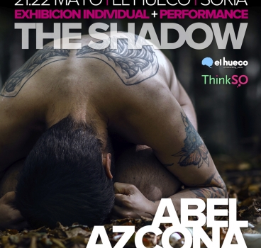 Abel Azcona, uno de los artistas más transgresores del mundo, trae al El Hueco su performance ‘The Shadow’