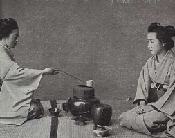 Hoy celebramos nuestro primer Chanoyu en El Hueco: estás invitado
